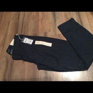 Mid size skinny jeans 27 waist regular